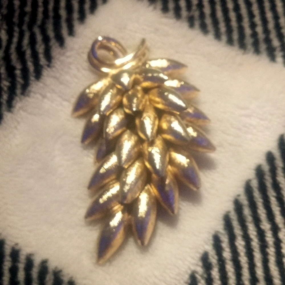 Vintage Grain Cluster Textured GoldTone Floral Brooch